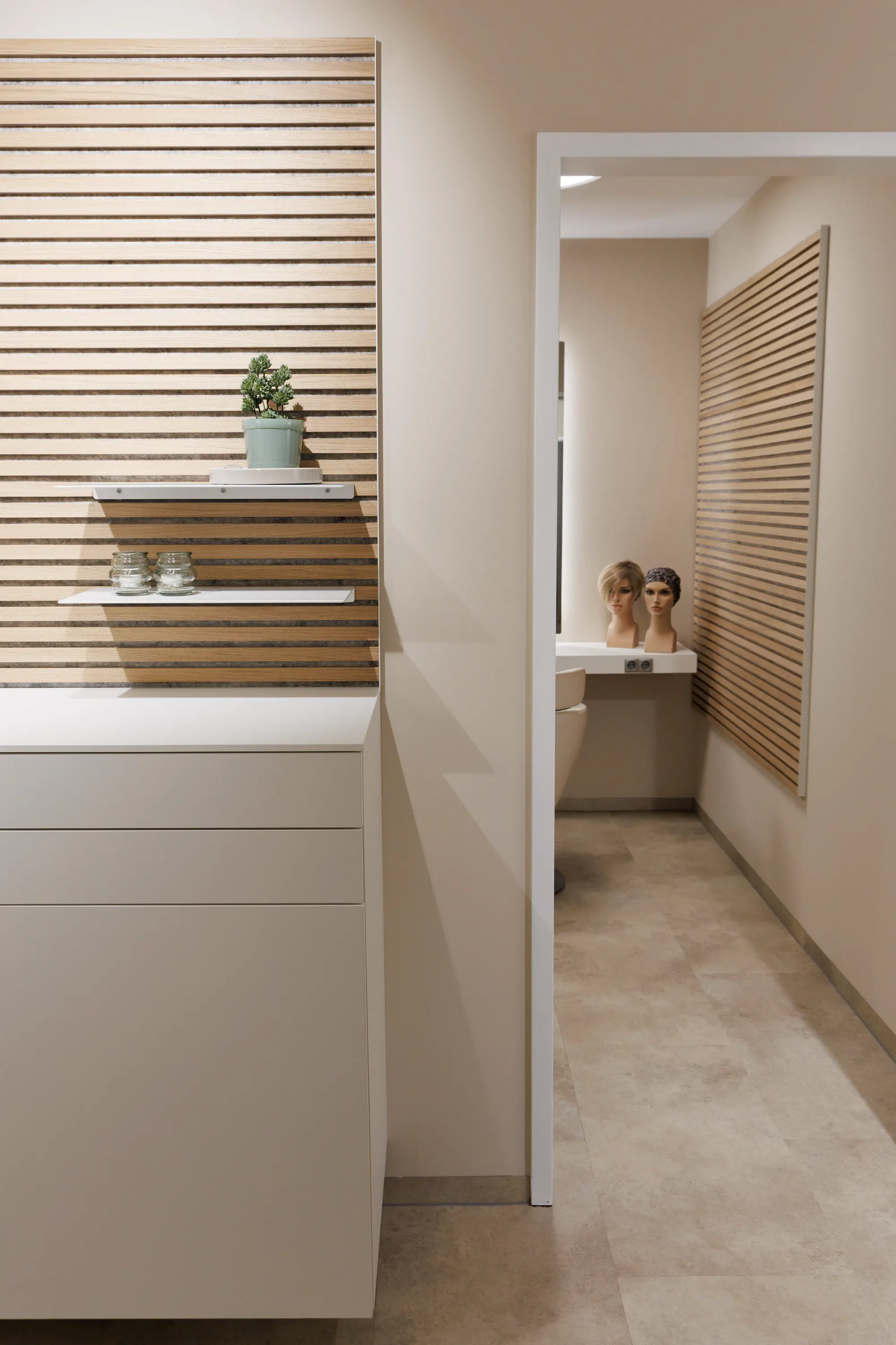 Rothkäppchen Perücken Extensions Studio Osnabrück 53